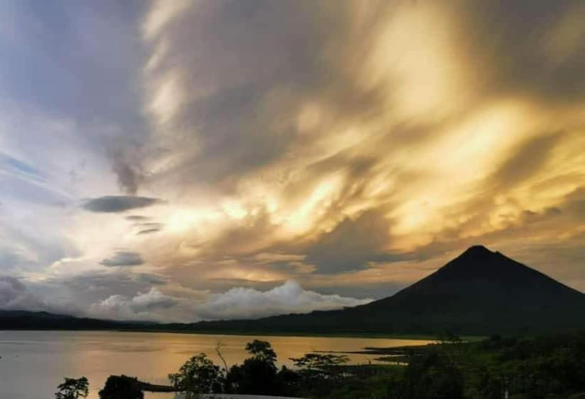 La Fortuna Sunset Inn المظهر الخارجي الصورة